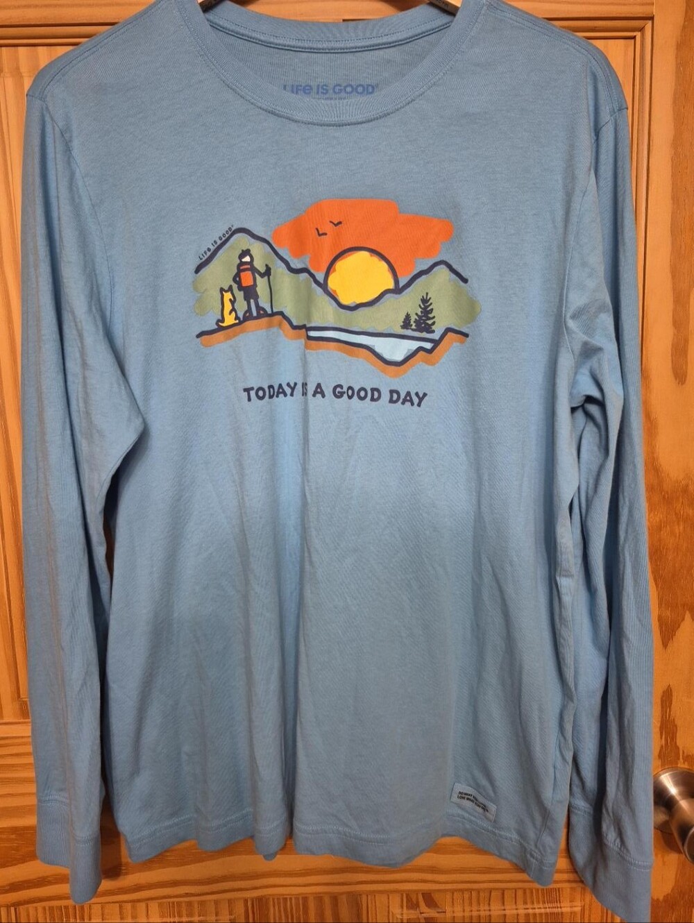 Life Is Good Men’s M Today Is a Good Day Long Sleeve Shirt NEVER WORN